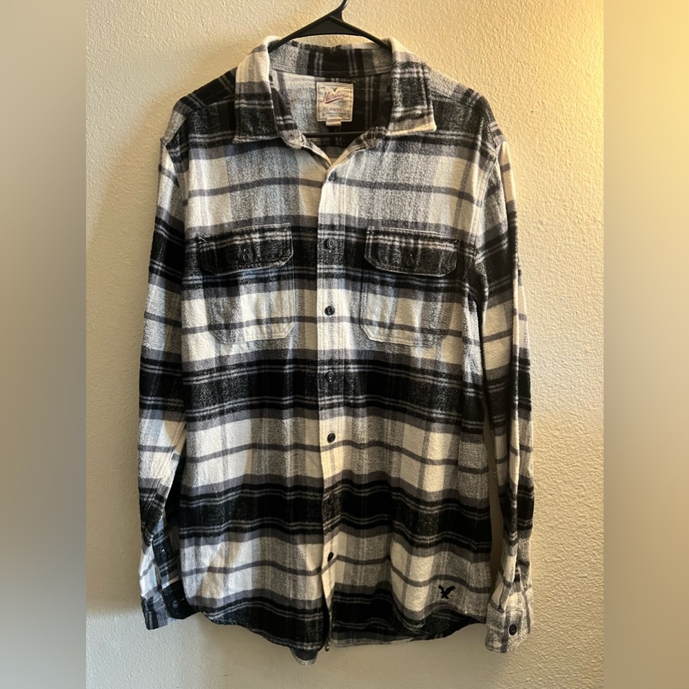 American Eagle outfitter’s flannel shirt size Large Tall